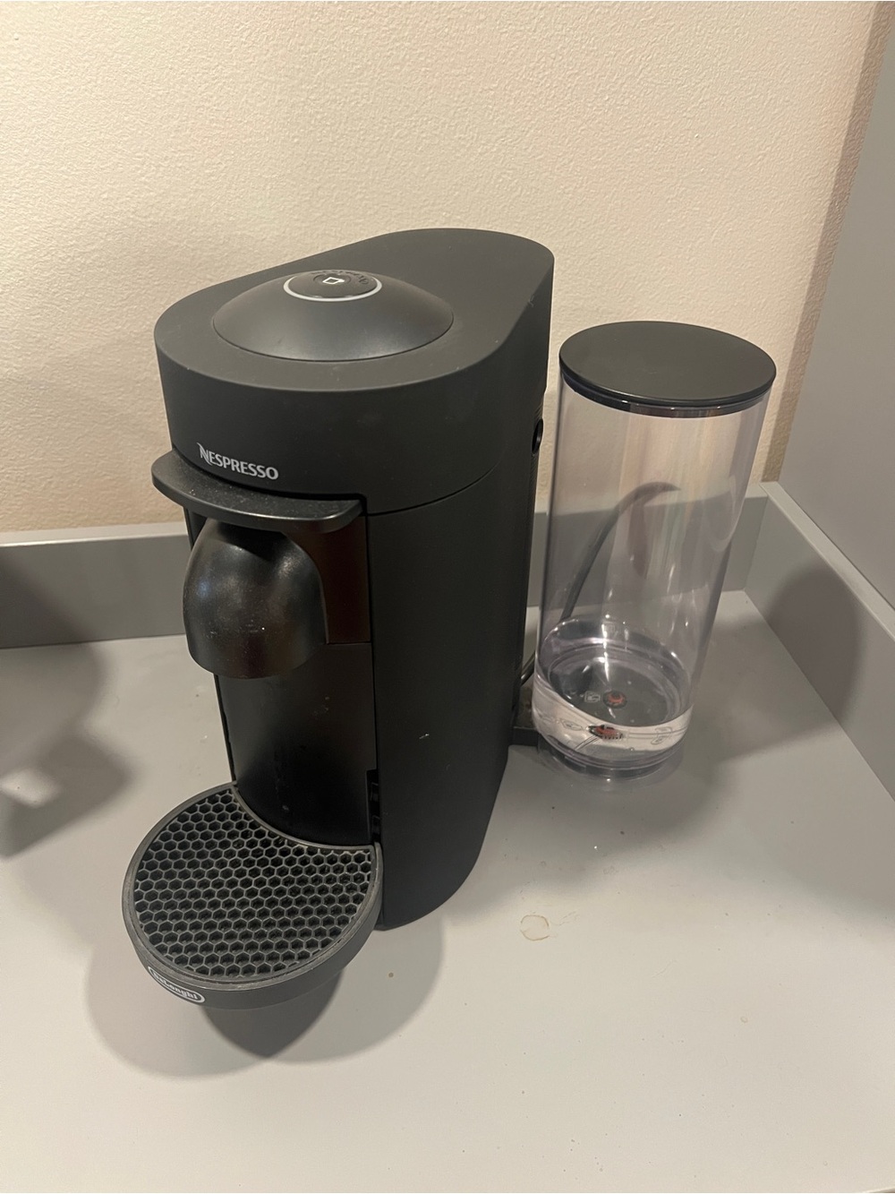 Nespresso vertuo delonghi coffee machine